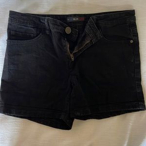 Shorts - sz 7/8
